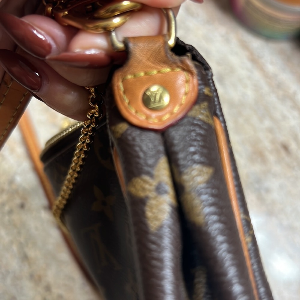 Louis Vuitton Eva - Picture 8 of 8